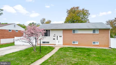 14236 Chadwick Ln, Rockville, MD 20853