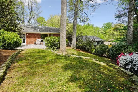 Exterior - 104 Belton Rd, Silver Spring, MD 20901 photo 11 of 16