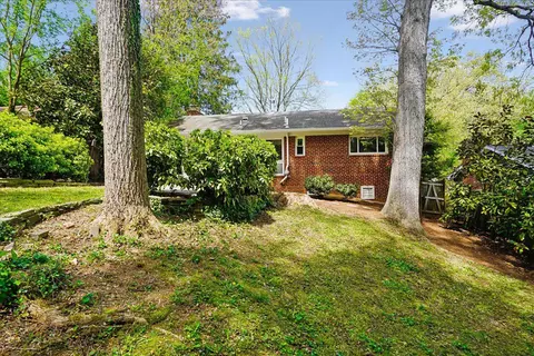 Exterior - 104 Belton Rd, Silver Spring, MD 20901 photo 13 of 16