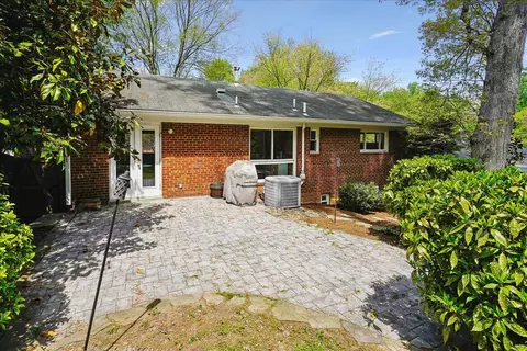 Exterior - 104 Belton Rd, Silver Spring, MD 20901 photo 8 of 16