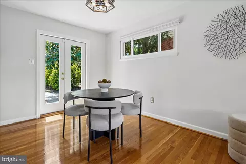 Dining - 104 Belton Rd, Silver Spring, MD 20901 photo 1 of 4