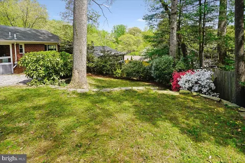 Exterior - 104 Belton Rd, Silver Spring, MD 20901 photo 14 of 16