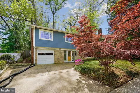 Exterior - 104 Belton Rd, Silver Spring, MD 20901 photo 6 of 16