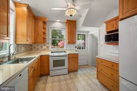 Kitchen - 108 Denver Rd, Silver Spring, MD 20910 photo 3 of 3