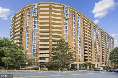 4620 N Park Ave #903E, Chevy Chase, MD 20815