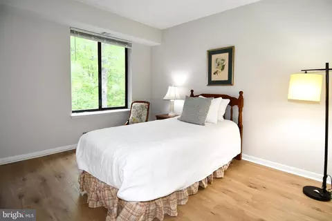 Bedroom - 15300 Beaverbrook Ct #88-2H, Silver Spring, MD 20906 photo 3 of 3