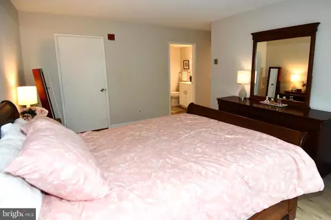 Bedroom - 15300 Beaverbrook Ct #88-2H, Silver Spring, MD 20906 photo 2 of 3