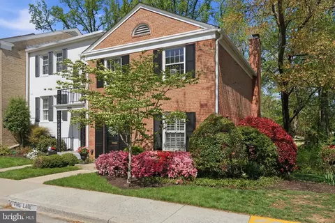 3523 Hamlet Pl #501, Chevy Chase, MD 20815