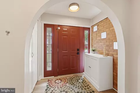 Entry Way - 1905 Ventura Ave, Silver Spring, MD 20902 photo 1 of 6
