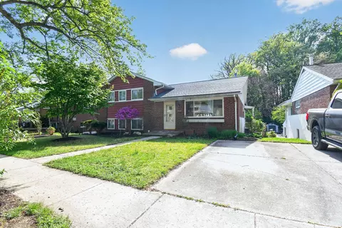 Exterior - 10226 Leslie St, Silver Spring, MD 20902 photo 2 of 6