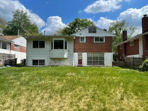 Exterior - 10226 Leslie St, Silver Spring, MD 20902 photo 5 of 6