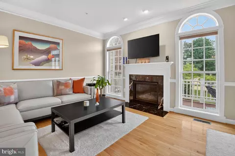 58 Sharpstead Ln, Gaithersburg, MD 20878