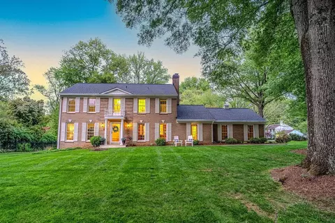 4609 Jasmine Dr, Rockville, MD 20853