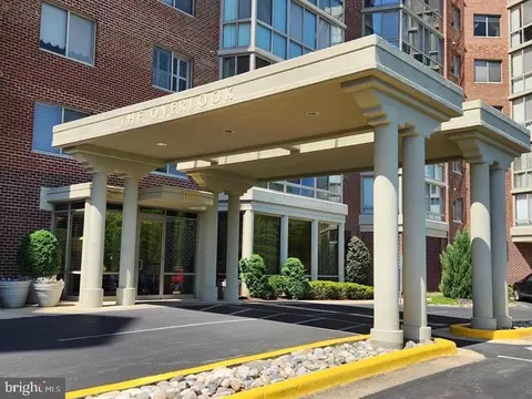 3100 N Leisure World Blvd #619, Silver Spring, MD 20906