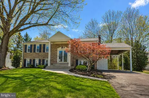 3204 Llewellyn Field Rd, Olney, MD 20832