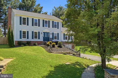 6 Bostwick Ct, Gaithersburg, MD 20878