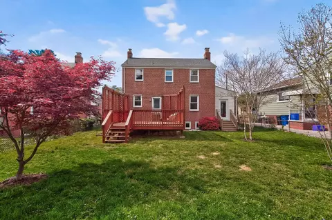 Exterior - 10015 Markham St, Silver Spring, MD 20901 photo 5 of 8