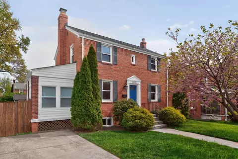 10015 Markham St, Silver Spring, MD 20901