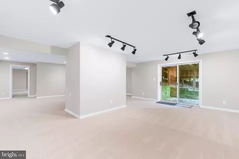 Living - 1341 Excaliber Ln, Sandy Spring, MD 20860 photo 14 of 14