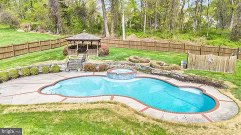Exterior - 1341 Excaliber Ln, Sandy Spring, MD 20860 photo 4 of 16