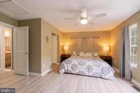 Bedroom - 1314 Alderton Ln, Silver Spring, MD 20906 photo 1 of 5