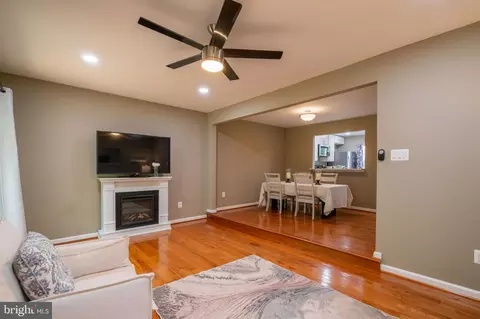 Living - 1314 Alderton Ln, Silver Spring, MD 20906 photo 1 of 2