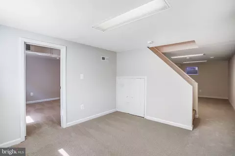 Entry Way - 616 Ritchie Ave, Silver Spring, MD 20910 photo 2 of 2