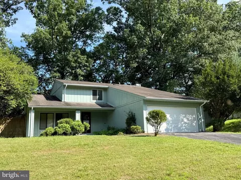 14713 Flints Grv, North Potomac, MD 20878