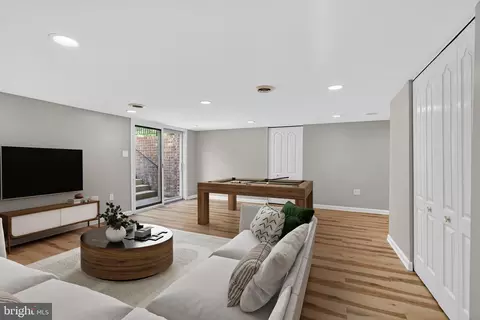 Living - 713 Brandon Green Dr, Silver Spring, MD 20904 photo 7 of 9