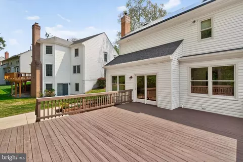 Exterior - 713 Brandon Green Dr, Silver Spring, MD 20904 photo 3 of 10