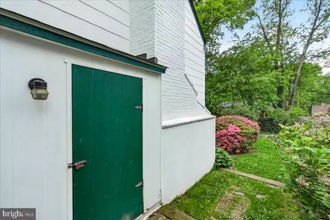 Exterior - 10408 Huntley Ave, Silver Spring, MD 20902 photo 13 of 15