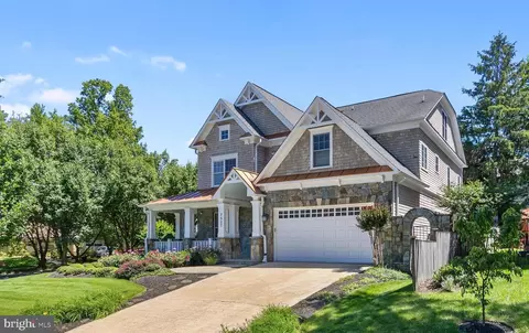 7527 Westfield Dr, Bethesda, MD 20817