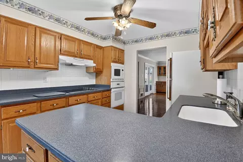 Kitchen - 14604 Notley Rd, Silver Spring, MD 20905 photo 3 of 3