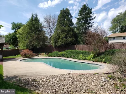 Exterior - 14604 Notley Rd, Silver Spring, MD 20905 photo 14 of 20