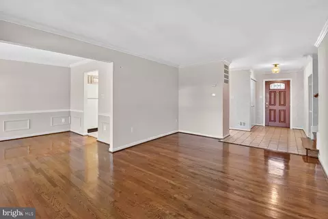 Living - 14604 Notley Rd, Silver Spring, MD 20905 photo 1 of 4
