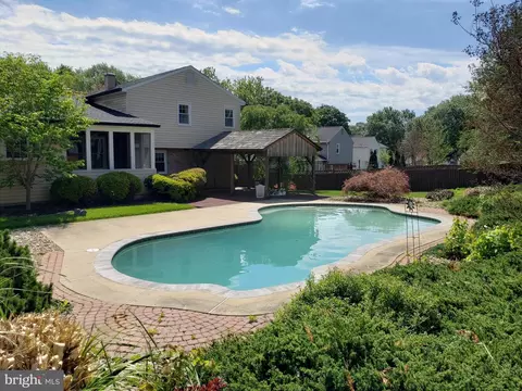 Exterior - 14604 Notley Rd, Silver Spring, MD 20905 photo 9 of 20