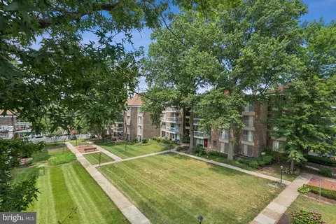 Exterior - 3240 Hewitt Ave #6-3-A, Silver Spring, MD 20906 photo 3 of 4