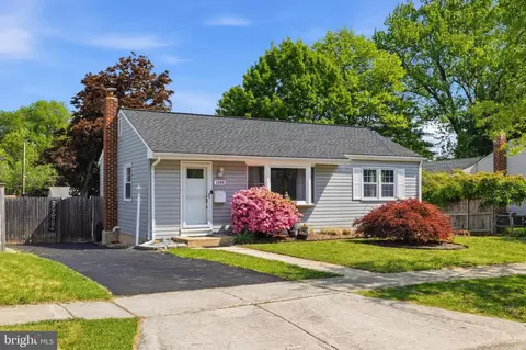 1008 Gilbert Rd, Rockville, MD 20851