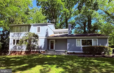 15000 Butterchurn Ln, Silver Spring, MD 20905