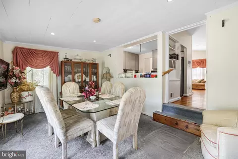 Dining - 13206 May Ct, Silver Spring, MD 20906 photo 4 of 5