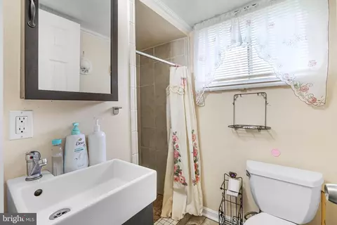 Bath - 13206 May Ct, Silver Spring, MD 20906 photo 1 of 2