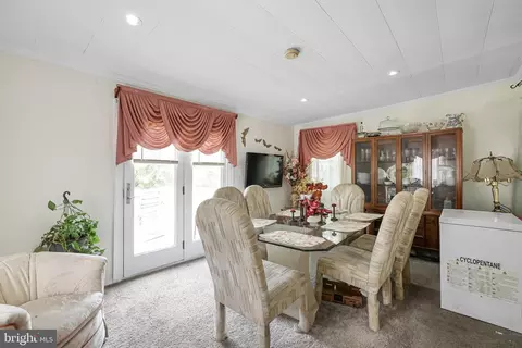 Dining - 13206 May Ct, Silver Spring, MD 20906 photo 3 of 5