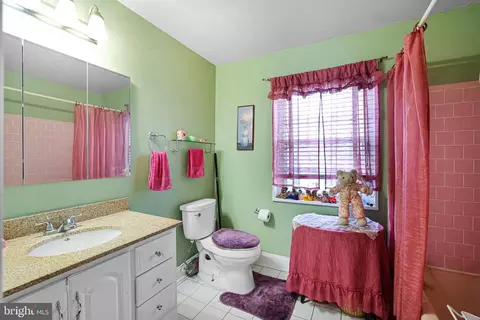Bath - 13206 May Ct, Silver Spring, MD 20906 photo 2 of 2