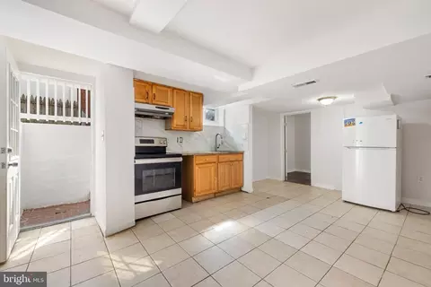 12025 Claridge Rd, Silver Spring, MD 20902 photo 24