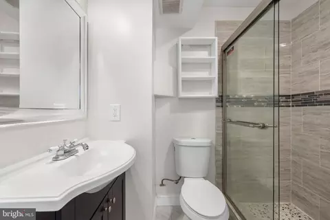 12025 Claridge Rd, Silver Spring, MD 20902 photo 5