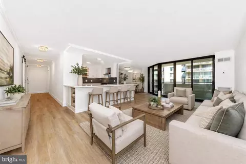 4620 N Park Ave #902W, Chevy Chase, MD 20815