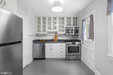 Kitchen - 213 Lexington Dr, Silver Spring, MD 20901 photo 1 of 3