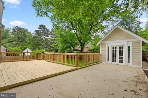 Exterior - 213 Lexington Dr, Silver Spring, MD 20901 photo 4 of 7