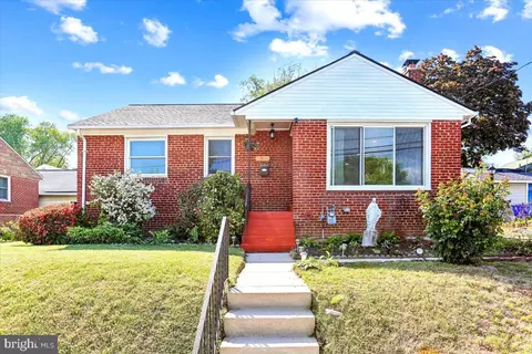 Exterior - 12218 Connecticut Ave, Silver Spring, MD 20902 photo 4 of 14
