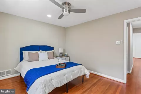Bedroom - 12218 Connecticut Ave, Silver Spring, MD 20902 photo 5 of 8
